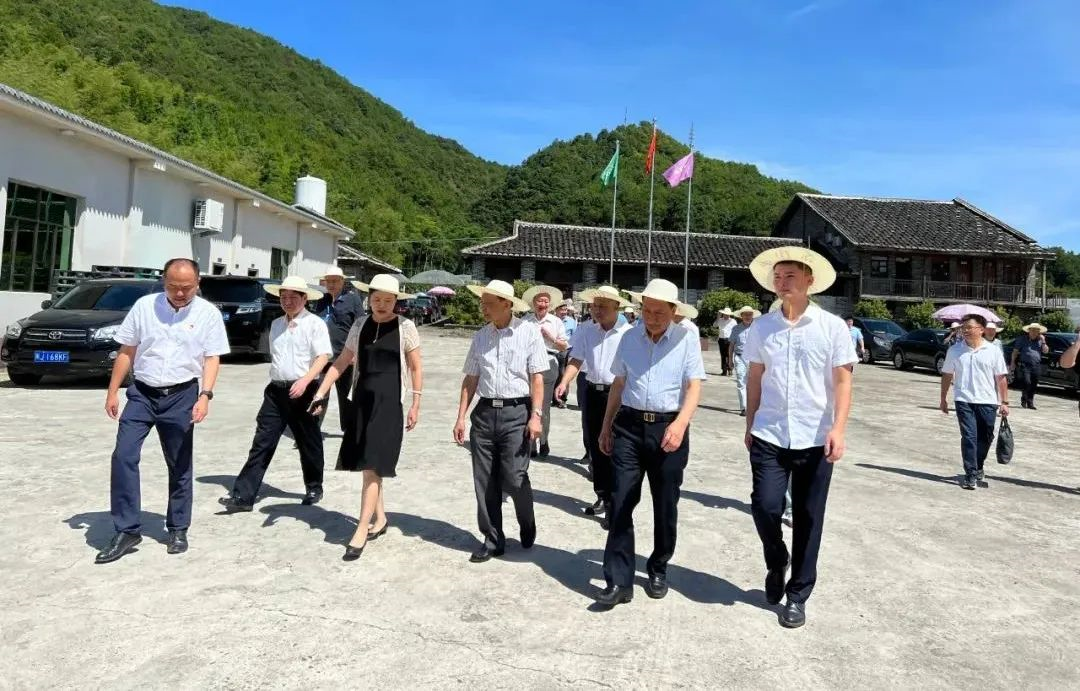 1661152193269.png blob.png